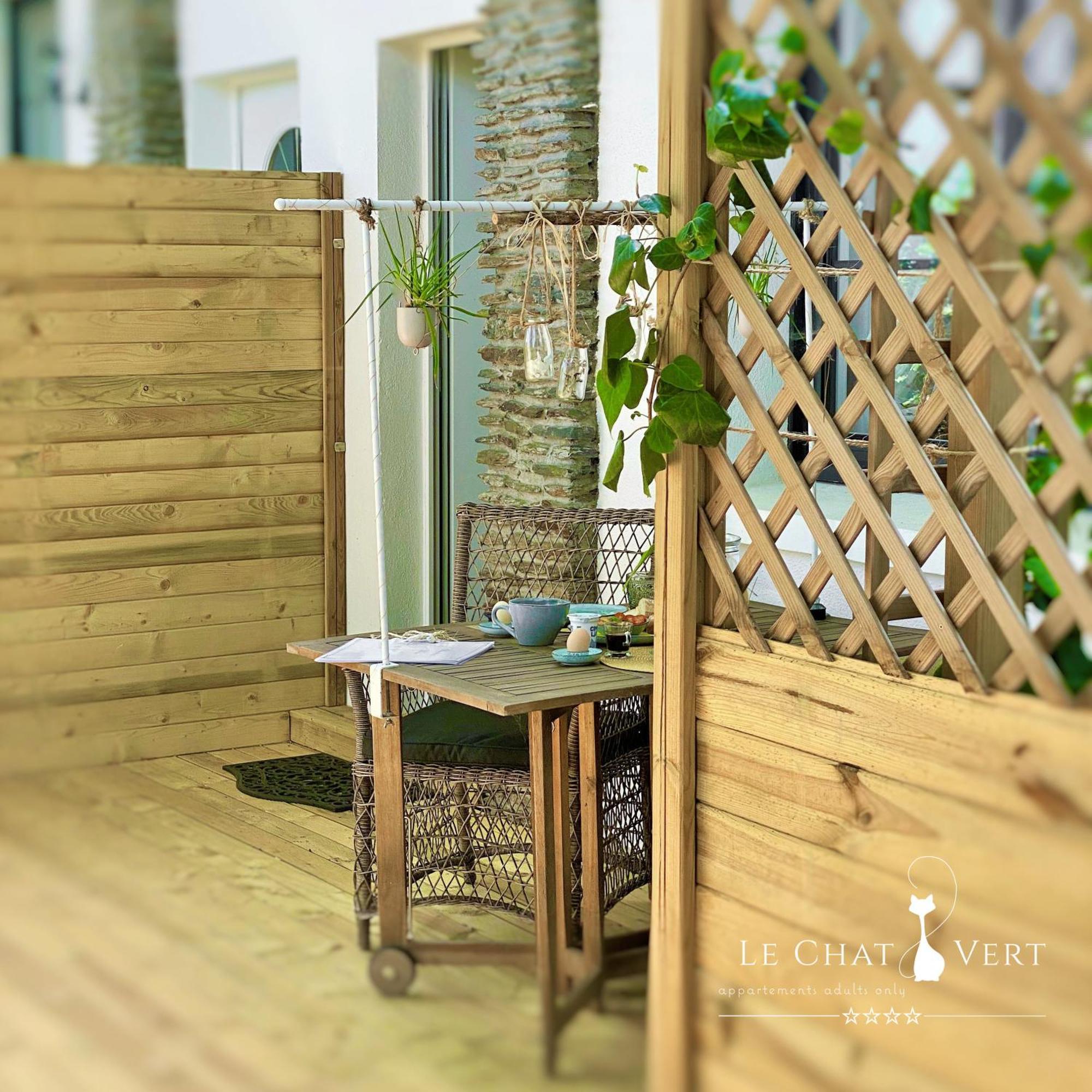 Le Chat Vert - Appartements Adults Only Saint-André Exterior foto